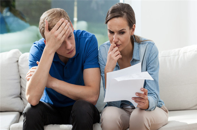 男人与女人就孩子的抚养权签订协议 男人与女人就孩子的抚养权签订协议